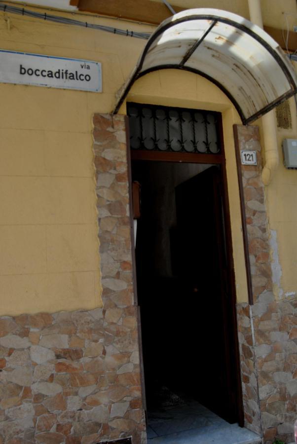 In Piazza Casavacanze Палермо Екстериор снимка